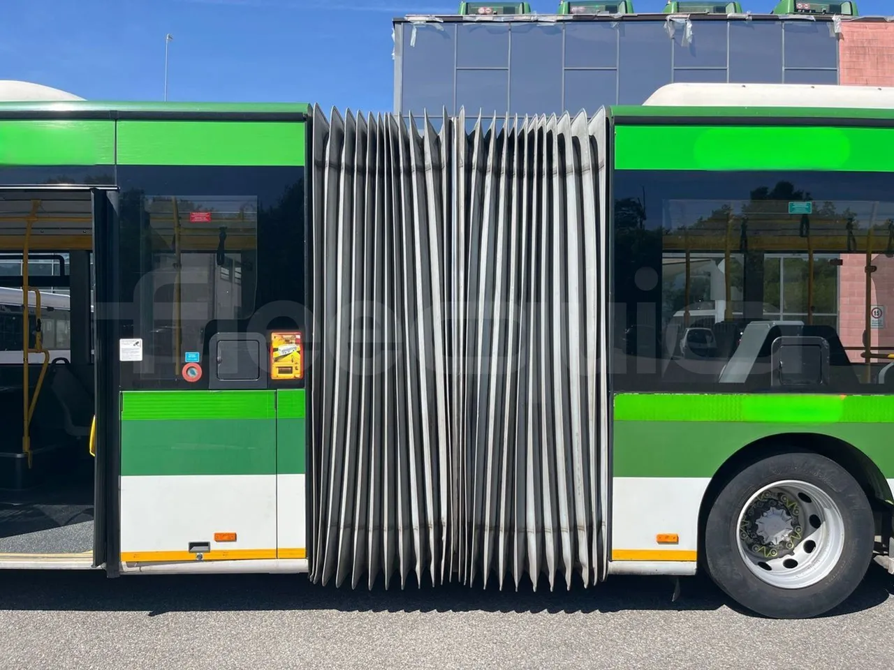 Mercedes-Benz Citaro G - turntable external (18m)