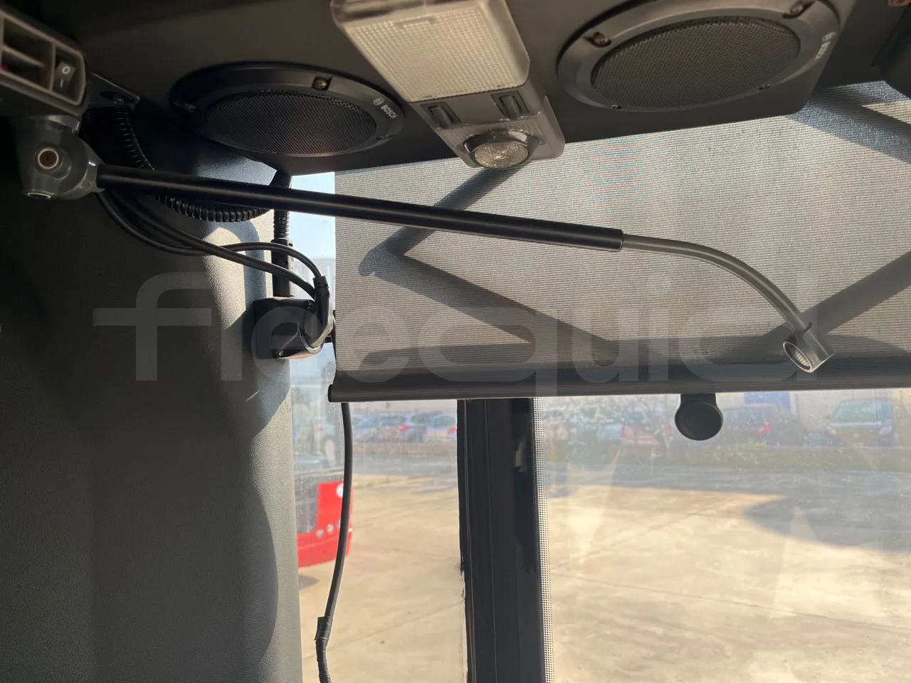 Solaris Urbino 12 - Euro6 - 240kW - 12mt - driver microphone accessories photo