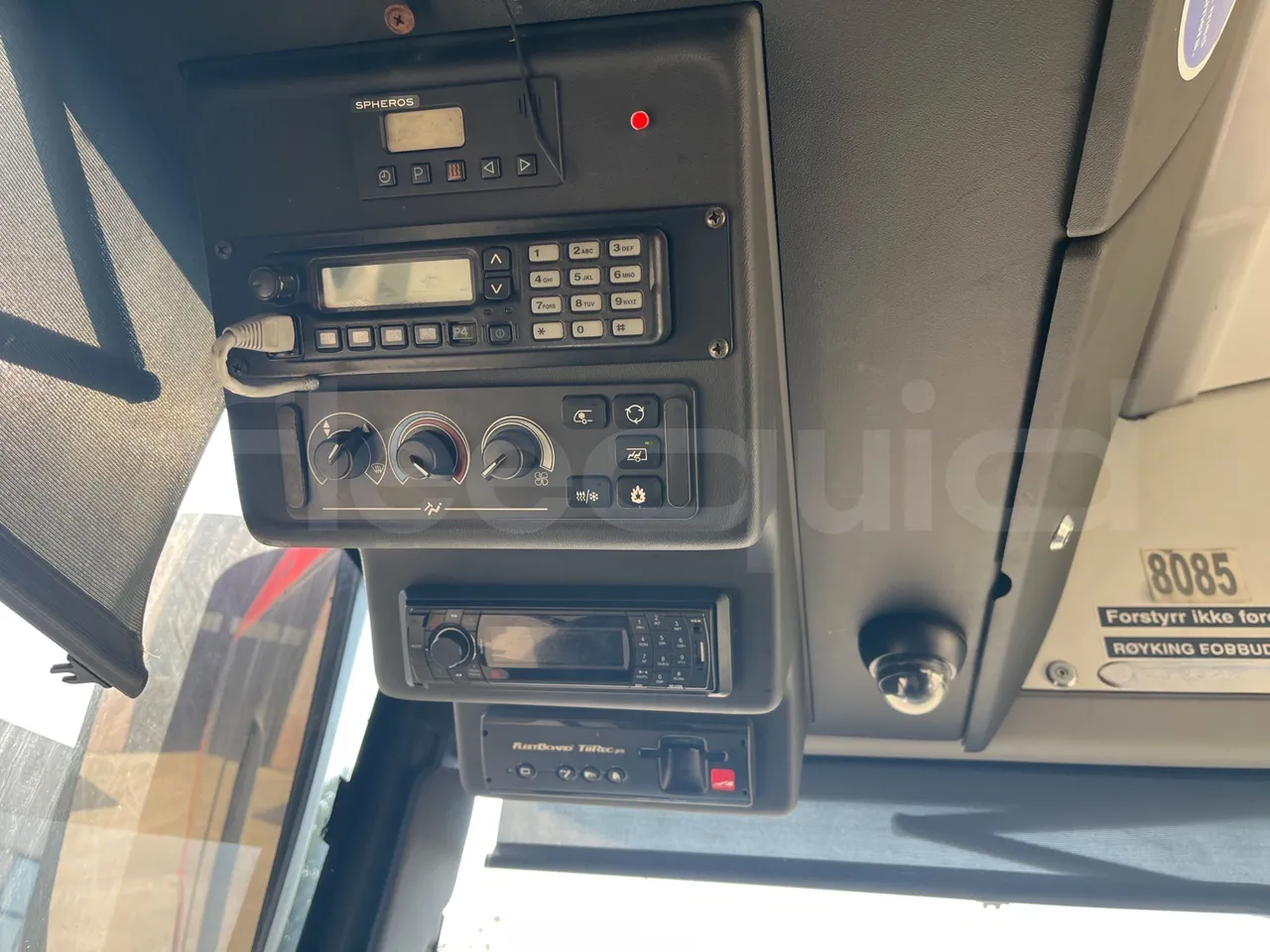Solaris Urbino 12 - Euro6 - 240kW - 12mt - radio accessories photo