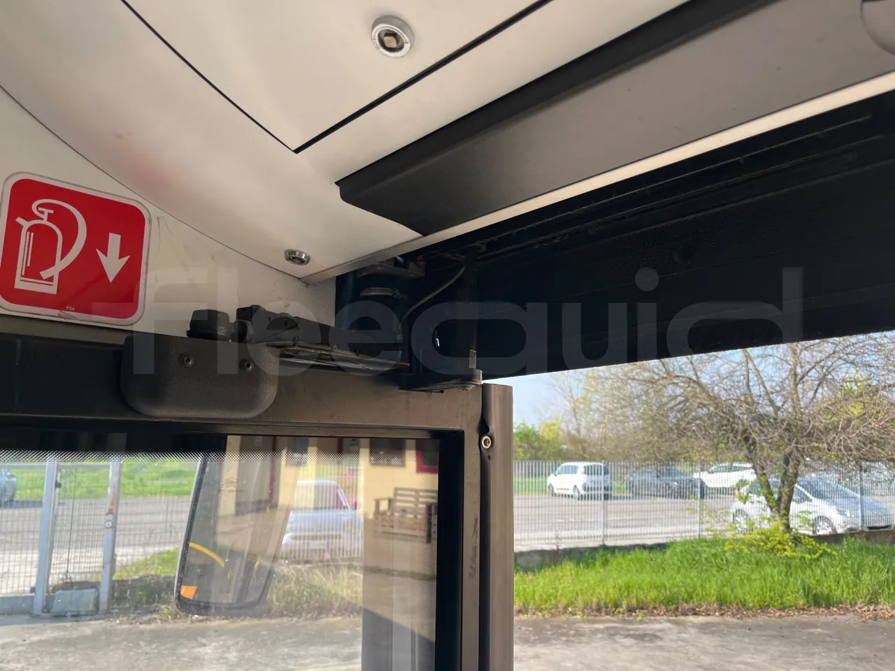 Solaris Urbino 12 - Euro6 - 240kW - 12mt - door mechanism photo