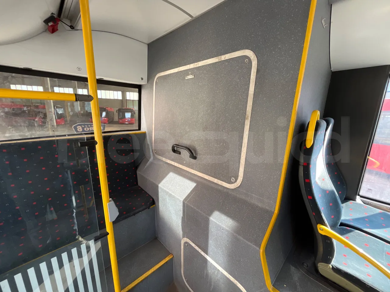 Solaris Urbino 12 - Euro6 - 240kW - 12mt - floor hatches photo