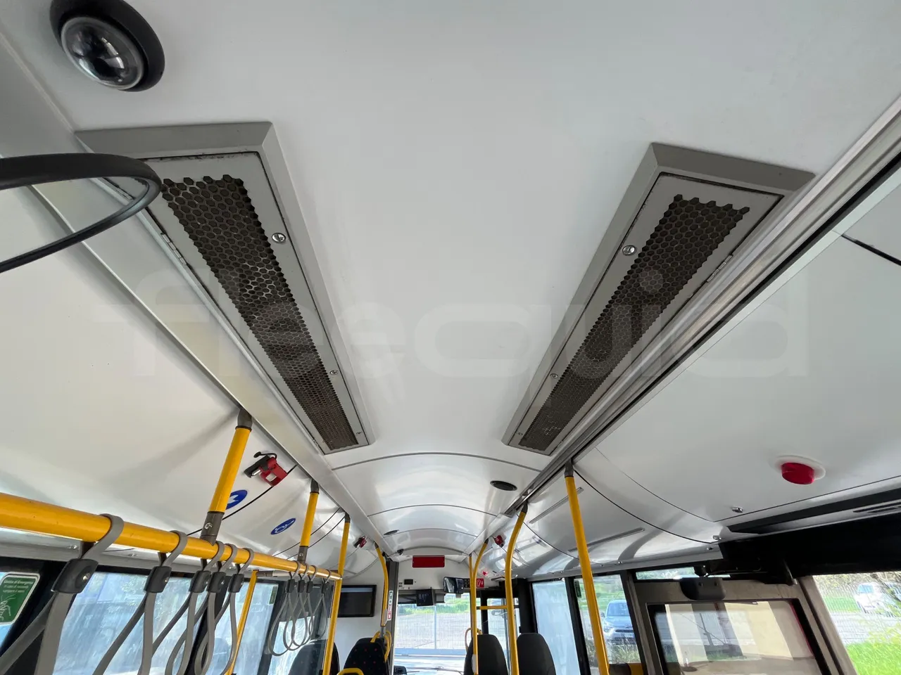 Solaris Urbino 12 - Euro6 - 240kW - 12mt - roof hatch 1