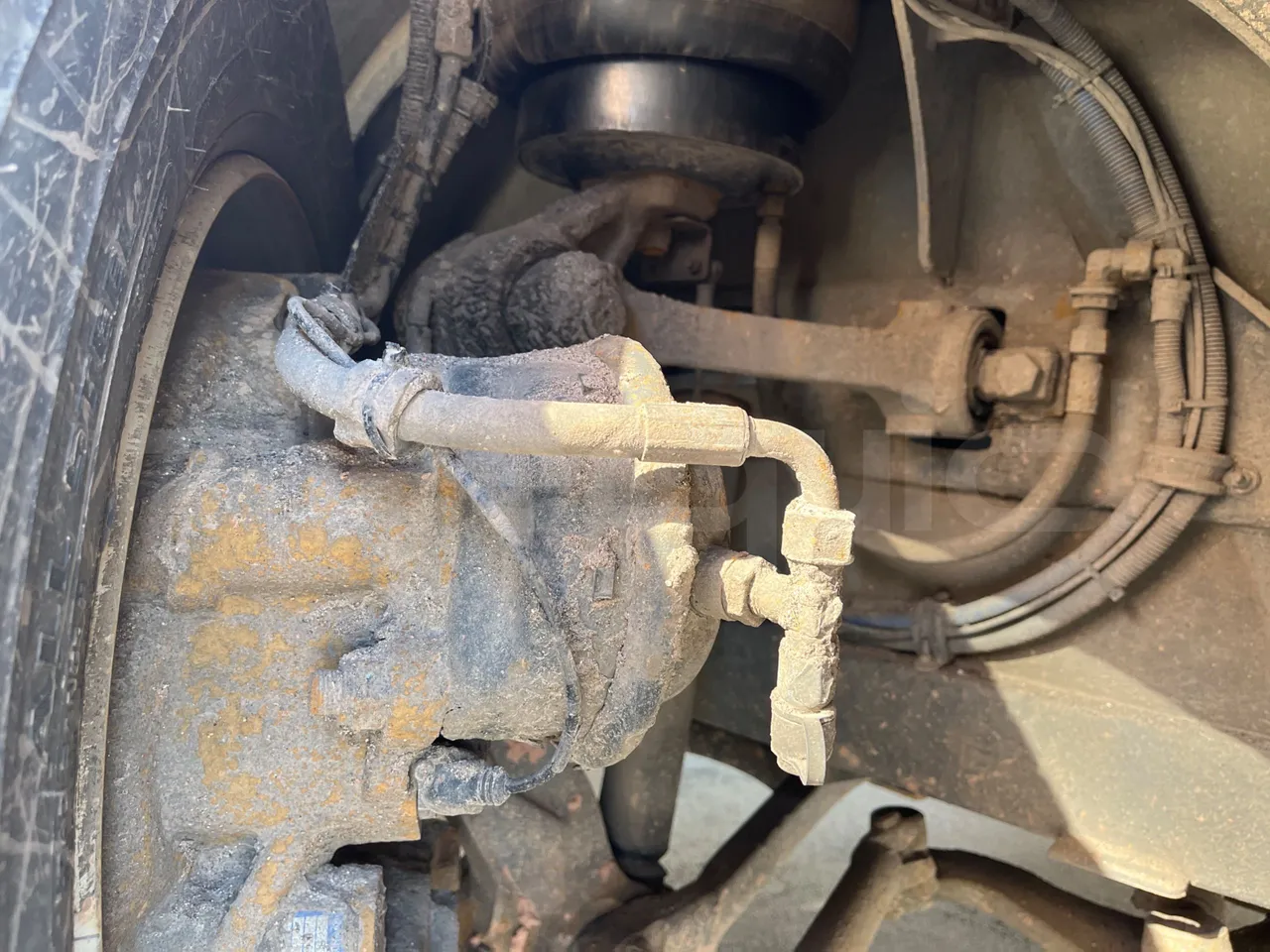 Solaris Urbino 12 - Euro6 - 240kW - 12mt - front axle right side