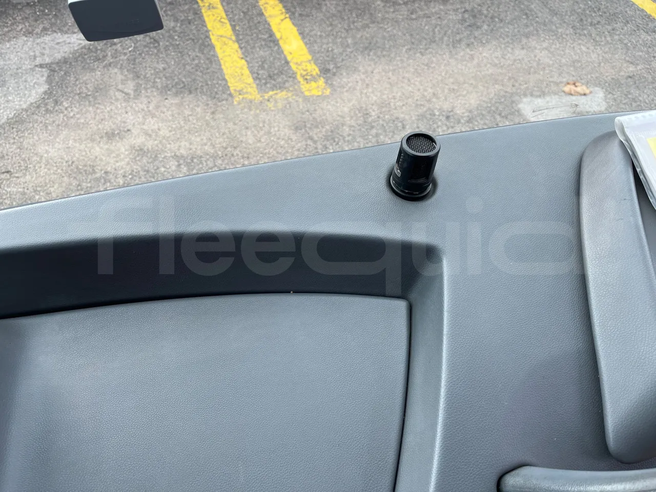 Mercedes-Benz Tourismo 15 RHD - Euro5 - 300kW - 12.140mt - hostes microphone accessories photo