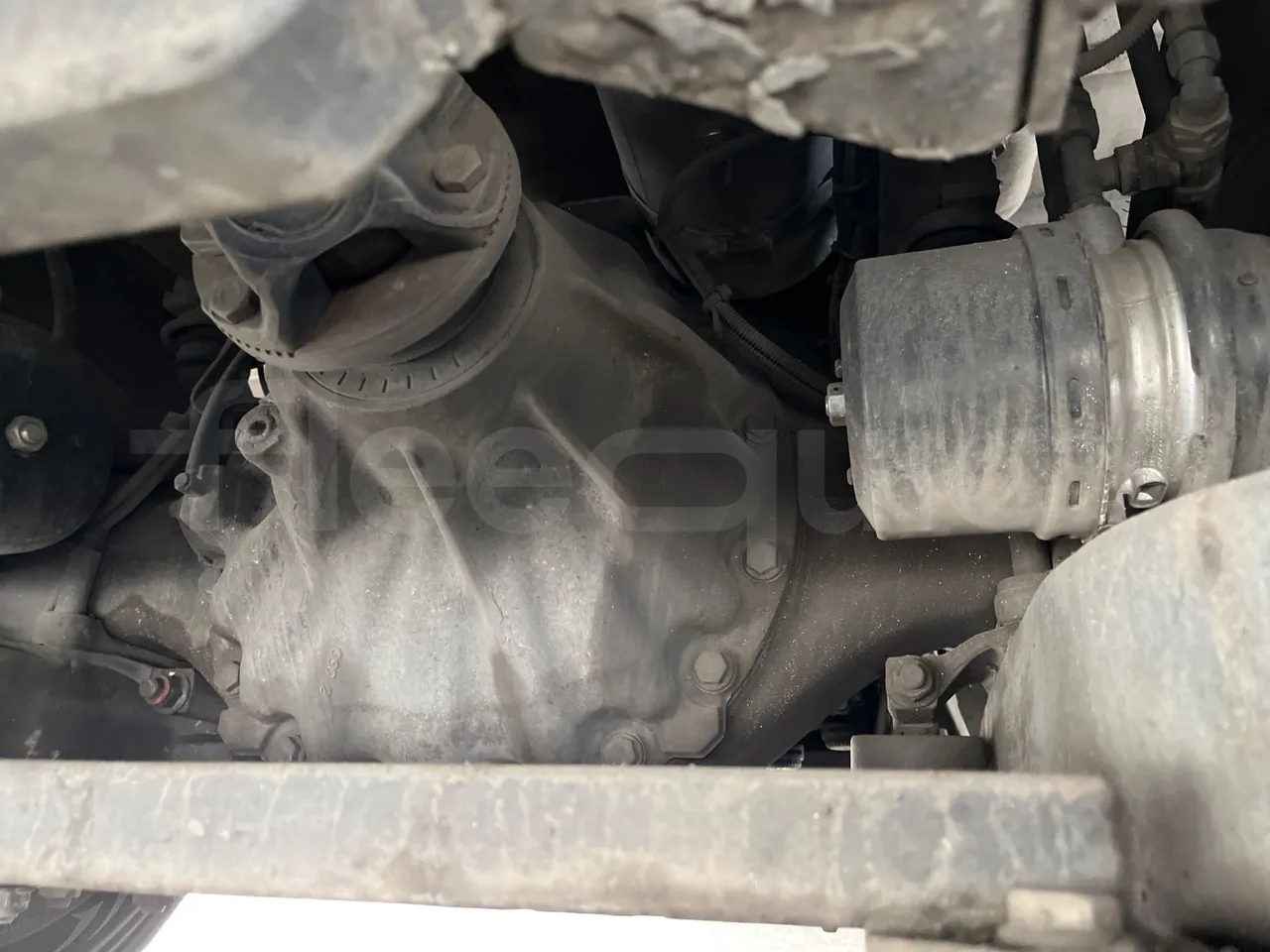 Mercedes-Benz Tourismo 15 RHD - Euro5 - 300kW - 12.140mt - differential photo