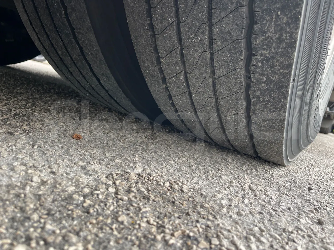 Mercedes-Benz Tourismo 15 RHD - Euro5 - 300kW - 12.140mt - tread condition second axle tires left