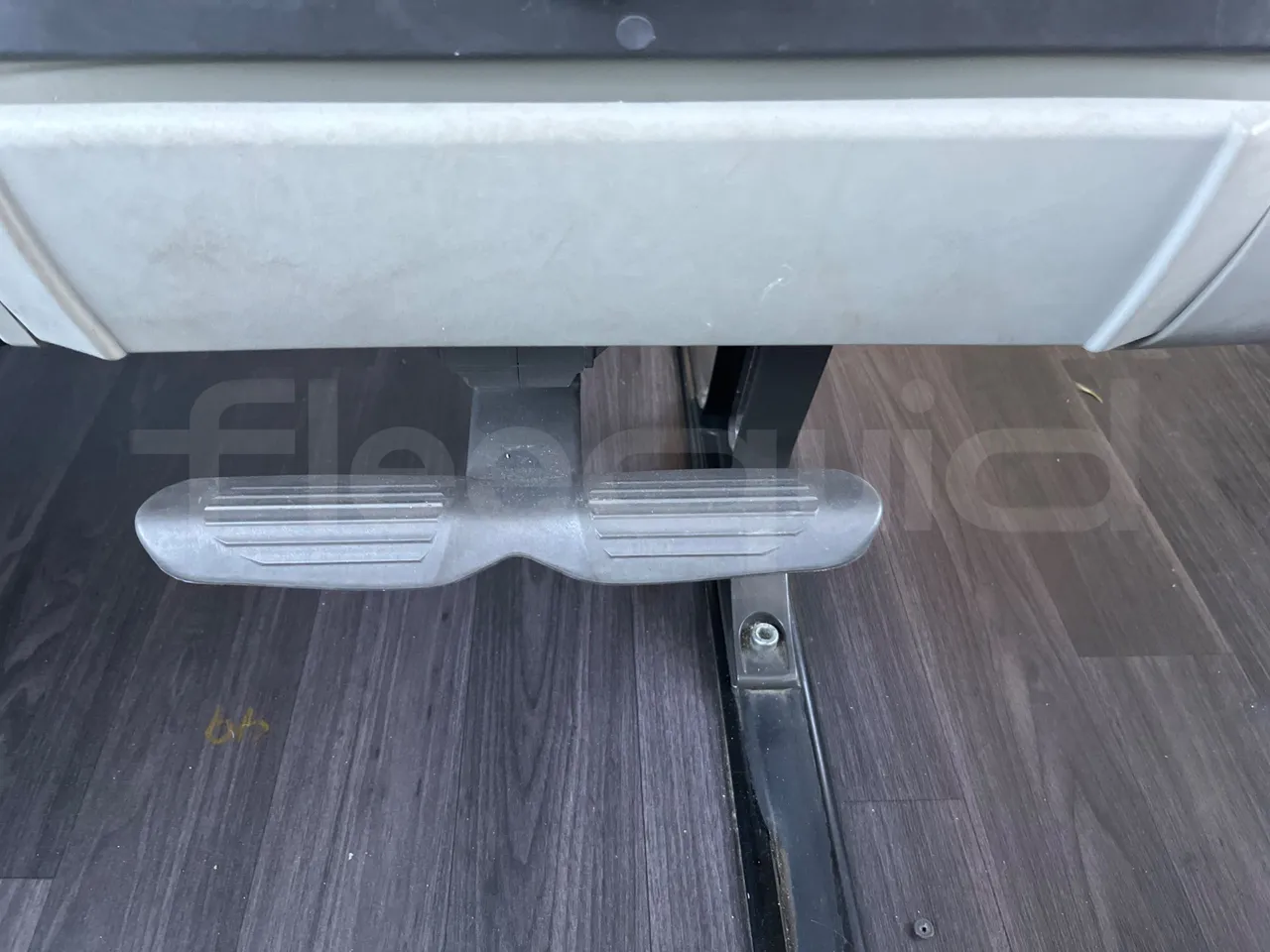 Vdl Futura FDD2 - EUR6 - 390kW - 14.145m - footrest detail photo