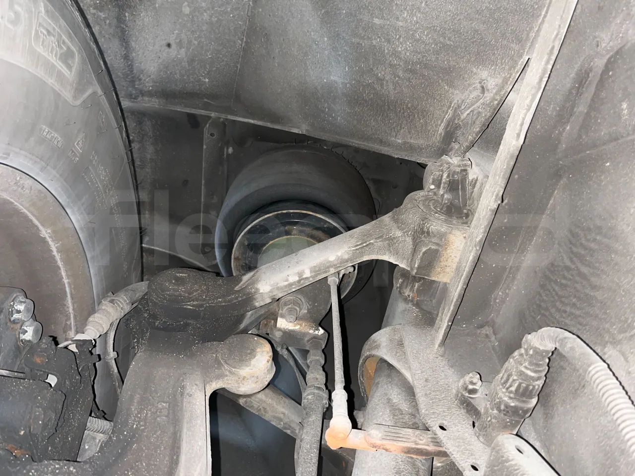 Vdl Futura FDD2 - EUR6 - 390kW - 14.145m - front air springs left