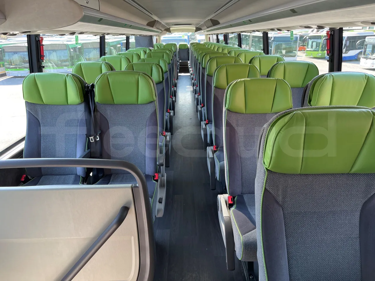 Vdl Futura FDD2 - EUR6 - 390kW - 14.145m - reverse view middle aisle