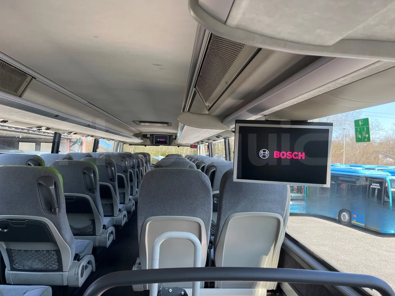 Vdl Futura FDD2 - EUR6 - 390kW - 14.145m - monitor detail photo