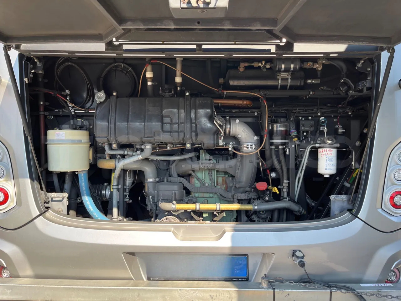 Vdl Futura FDD2 - EUR6 - 390kW - 14.145m - rear hatch open