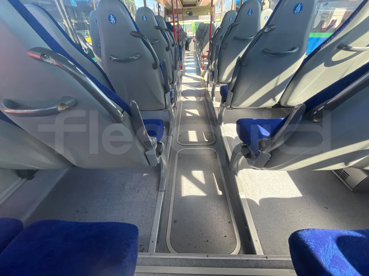 Mercedes-Benz Integro E5 4 - Euro5 - 220kW - 12.140mt - toilette accessories photo