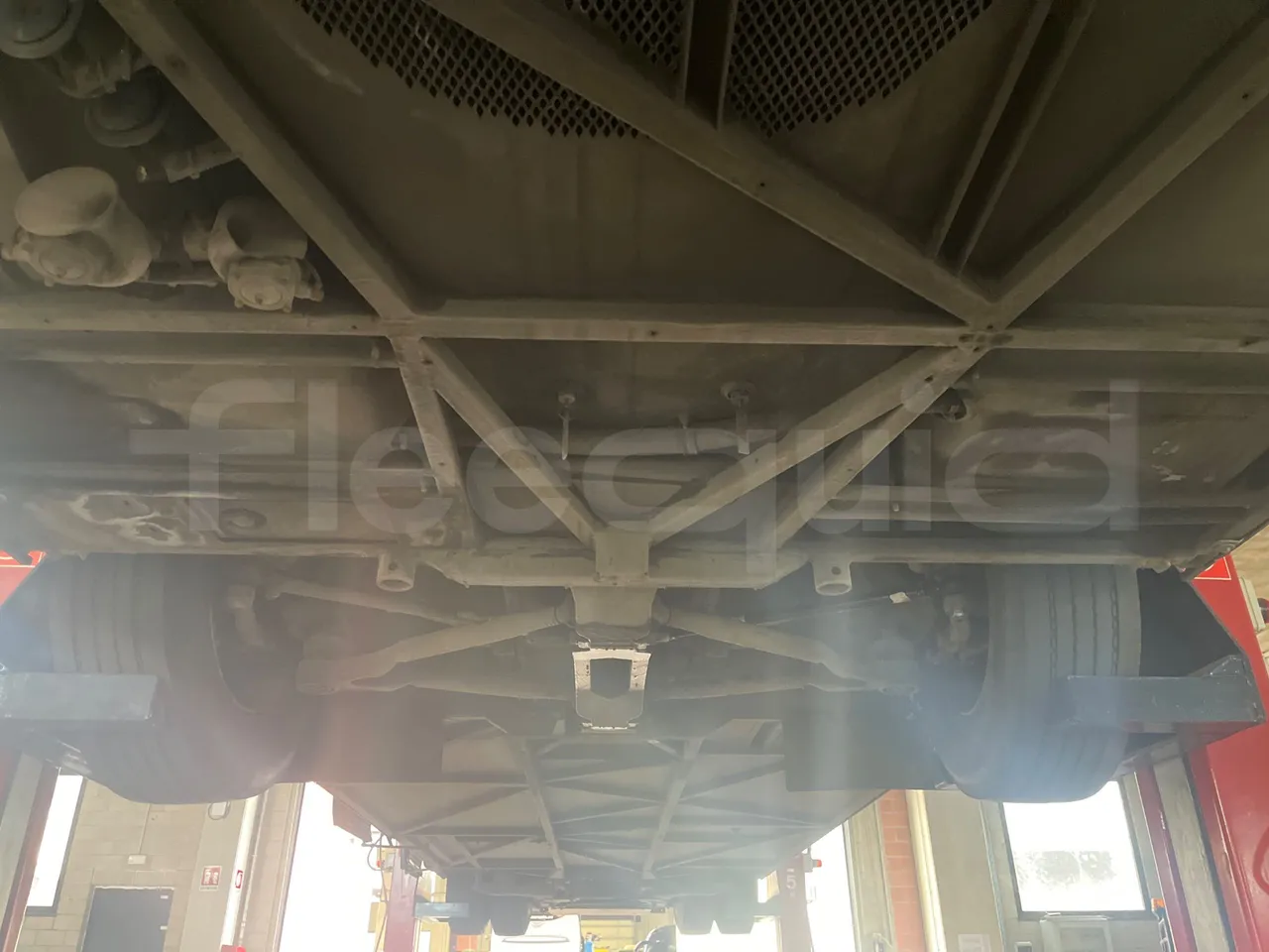 Mercedes-Benz Integro E5 4 - Euro5 - 220kW - 12.140mt - axel 2 air springs 2 left