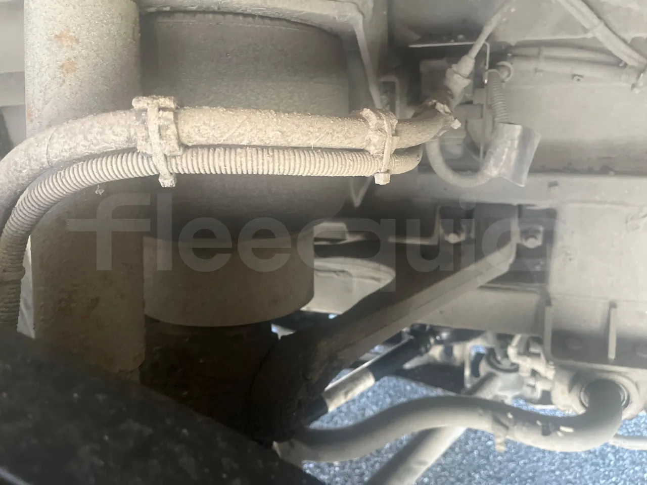 Mercedes-Benz Integro E5 4 - Euro5 - 220kW - 12.140mt - front air springs left