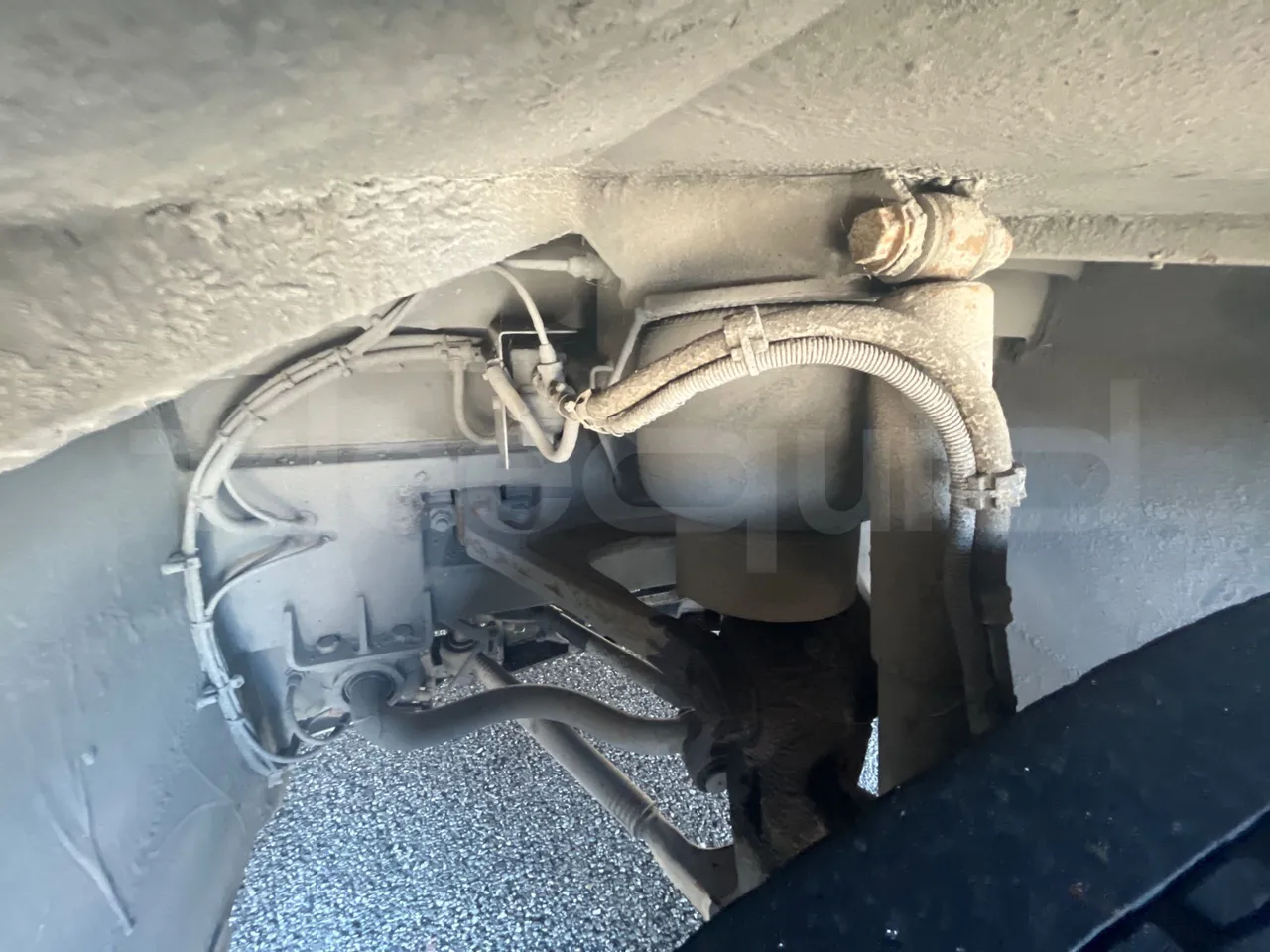 Mercedes-Benz Integro E5 4 - Euro5 - 220kW - 12.140mt - front air springs right