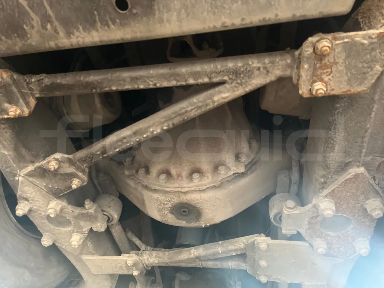 Mercedes-Benz Integro E5 4 - Euro5 - 220kW - 12.140mt - axle 2 shock absorbers 1 left