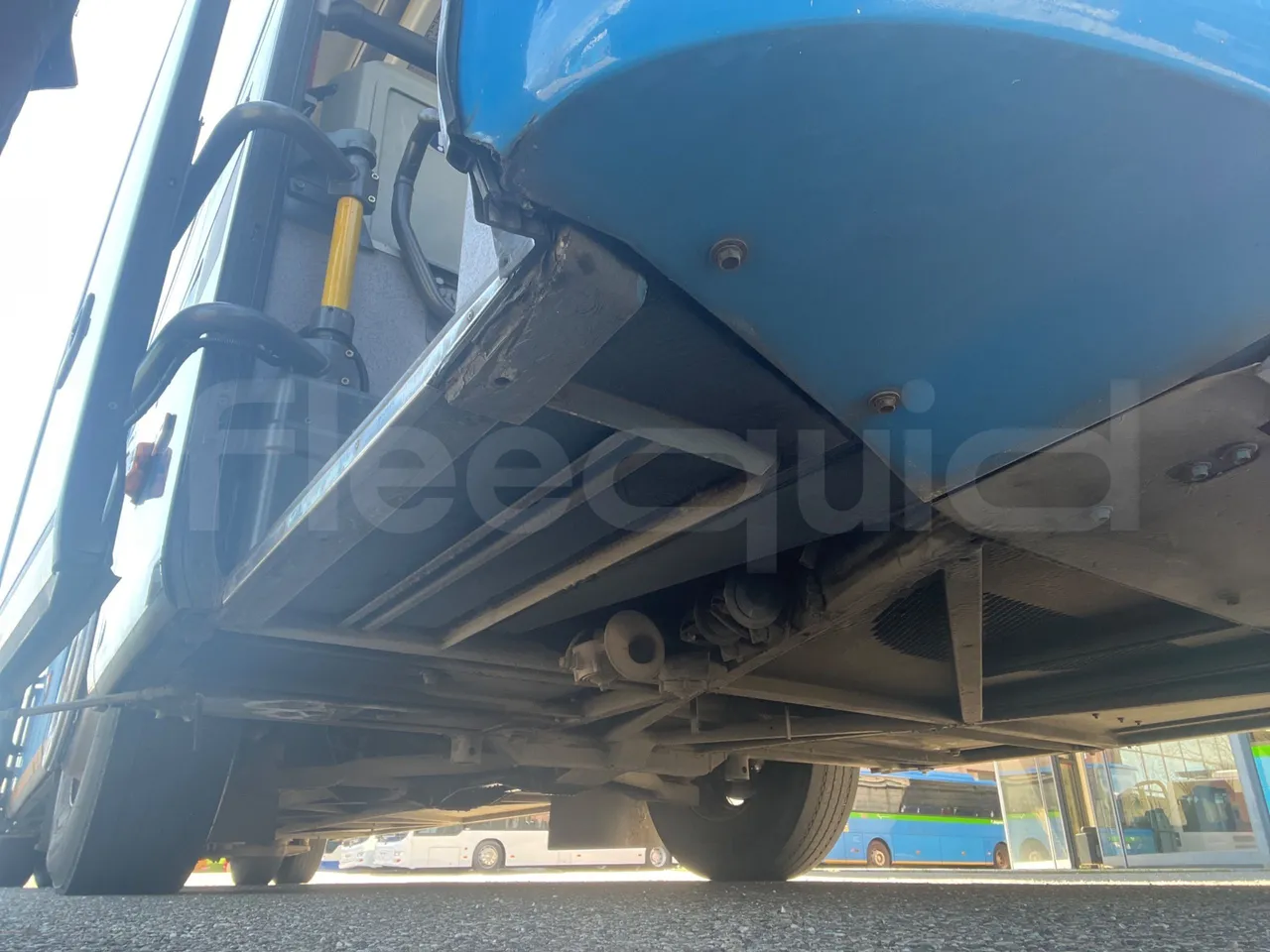 Mercedes-Benz Integro E5 4 - Euro5 - 220kW - 12.140mt - front undercarriage from front