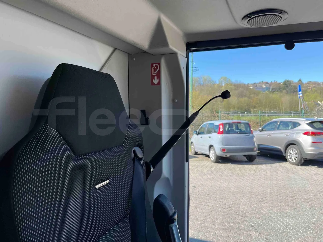 Setra S531 DT - Euro6 - 375kW - 14mt - driver microphone accessories photo