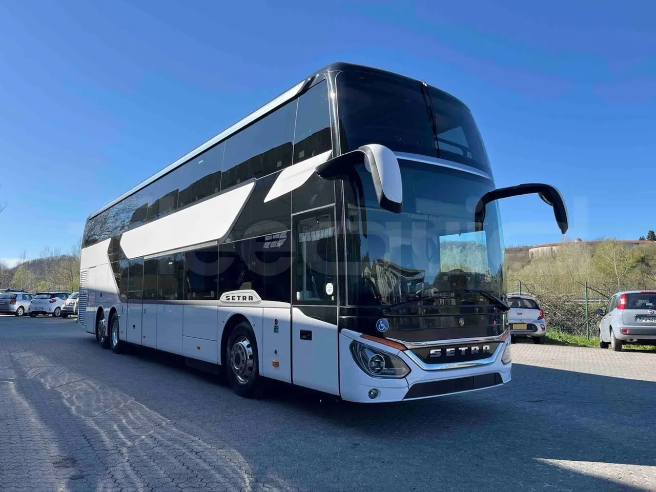 Setra S531 DT - Euro6 - 375kW - 14mt - Base cover photo