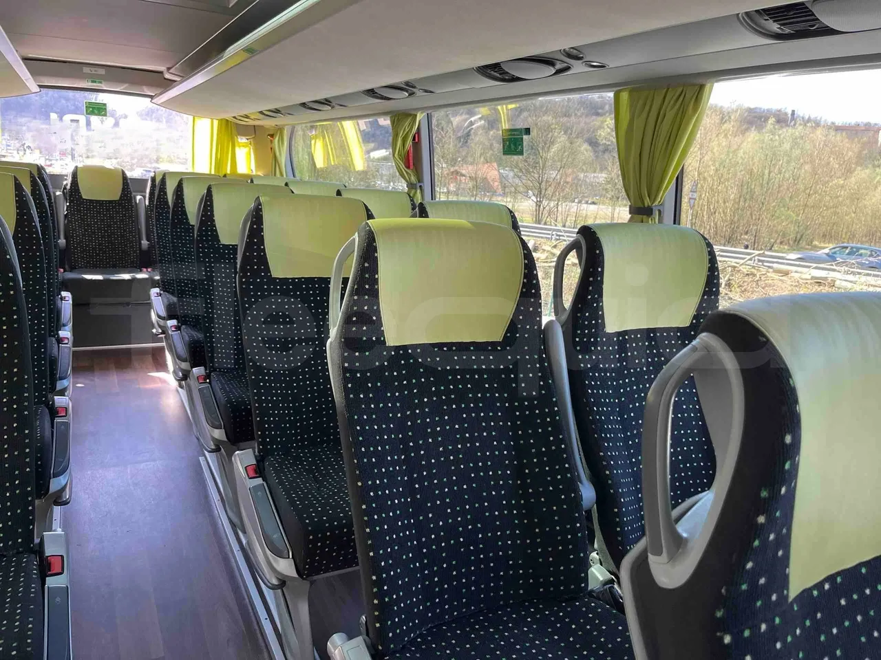 Setra S531 DT - Euro6 - 375kW - 14mt - disabled area photo