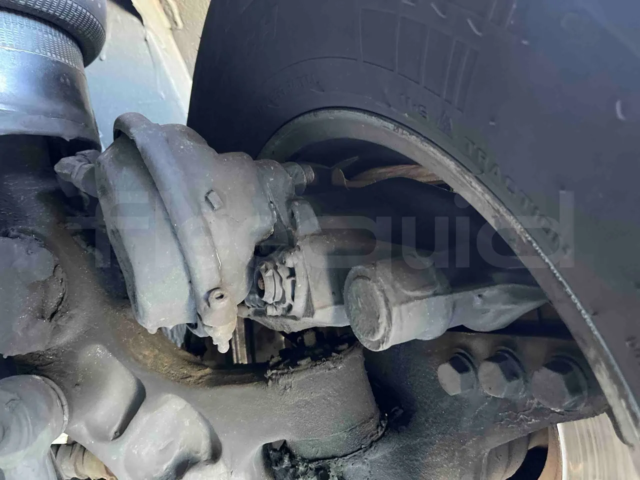 Setra S531 DT - Euro6 - 375kW - 14mt - front brake calipers left