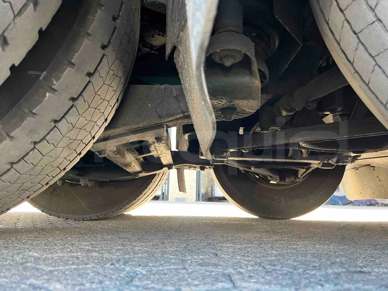 Setra S531 DT - Euro6 - 375kW - 14mt - gearbox plate photo