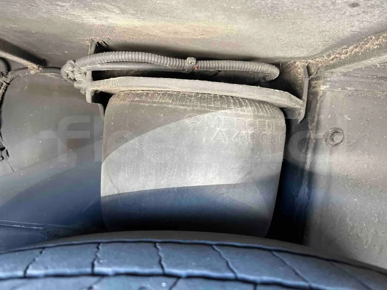 Setra S531 DT - Euro6 - 375kW - 14mt - axel 3 shock absorbers 1 left