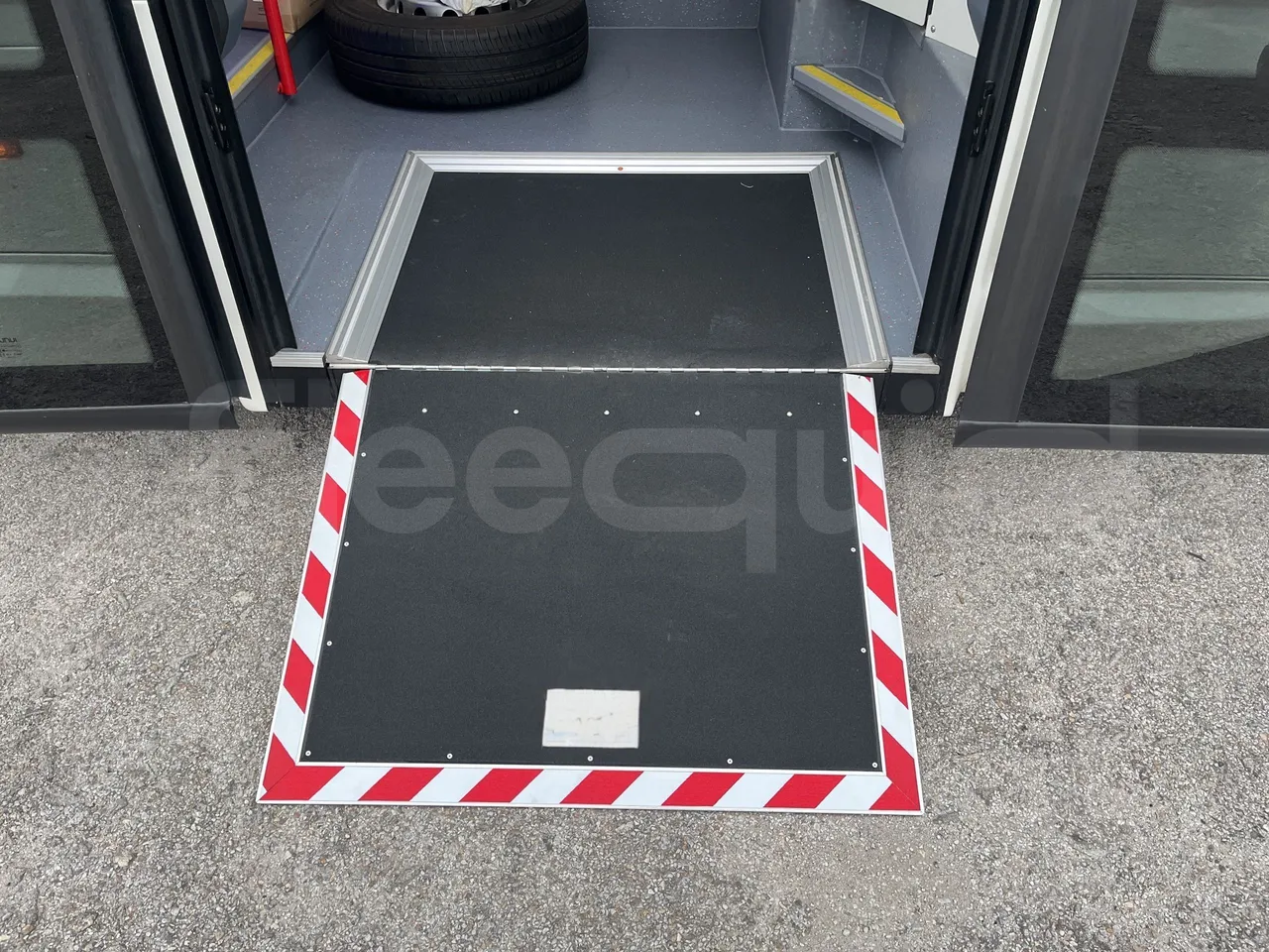 Iveco Daily - Platform Open