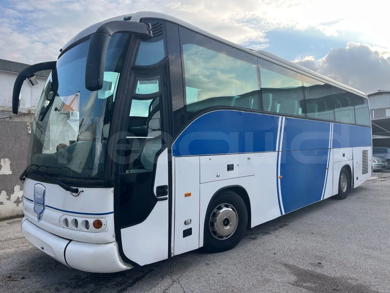 Iveco Irisbus Italia 391E.12.38 - Euro2 - 276Kw - 12MT - 3/4 front left