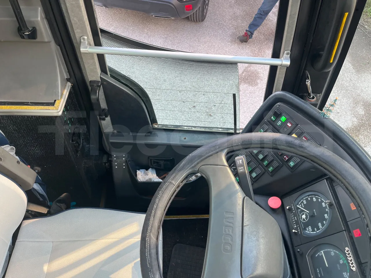 Iveco Irisbus Italia 391E.12.38 - Euro2 - 276Kw - 12MT - onboard devices 3