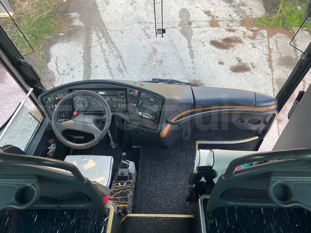 Iveco Irisbus Italia 391E.12.38 - Euro2 - 276Kw - 12MT - buttons panels on