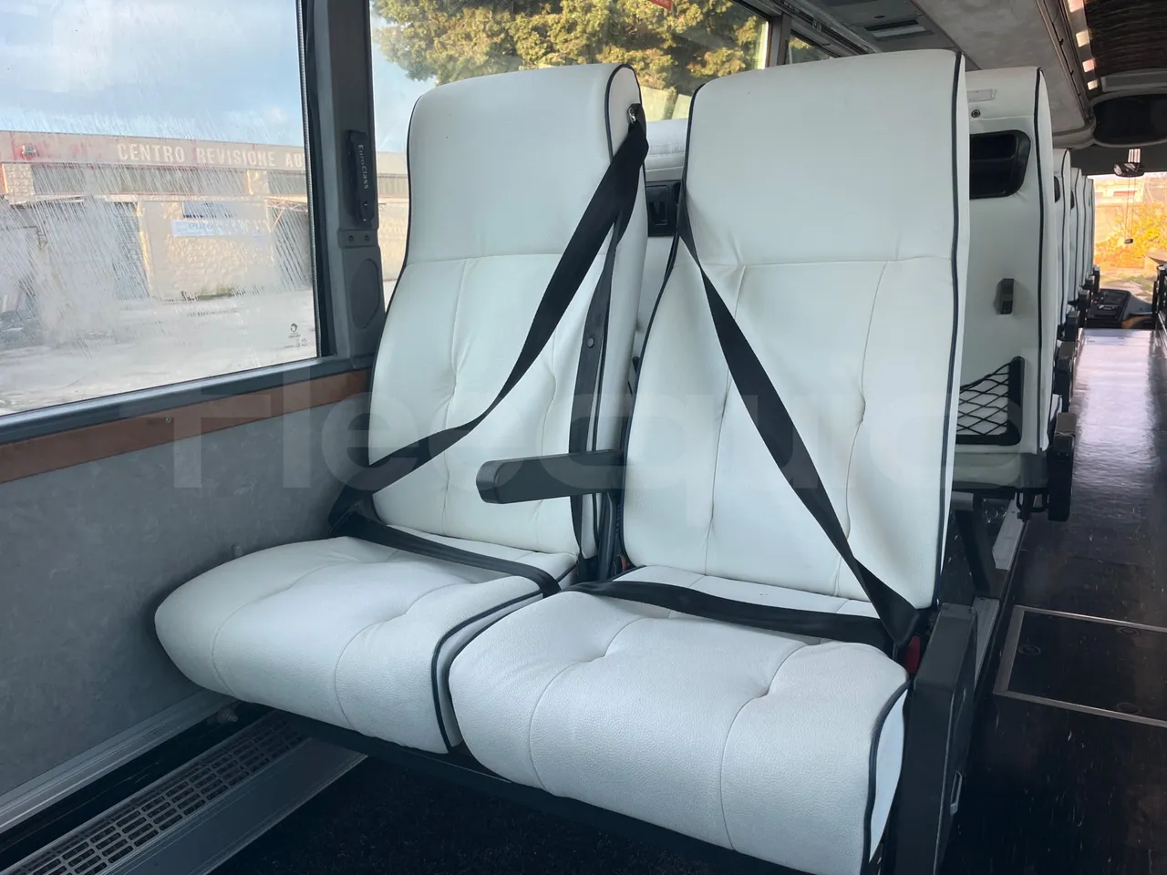 Iveco Irisbus Italia 391E.12.38 - Euro2 - 276Kw - 12MT - central seat safety belt