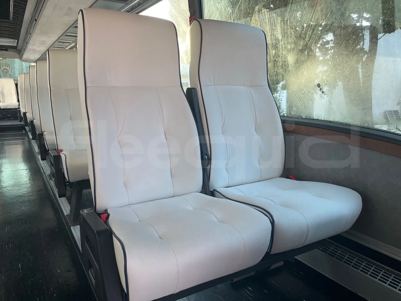 Iveco Irisbus Italia 391E.12.38 - Euro2 - 276Kw - 12MT - single seat detail