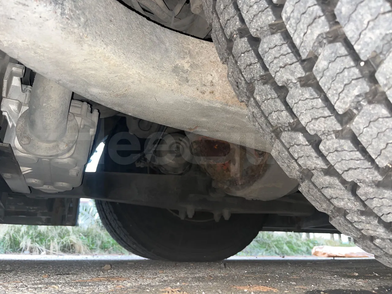 Iveco Irisbus Italia 391E.12.38 - Euro2 - 276Kw - 12MT - axle 2 discs right