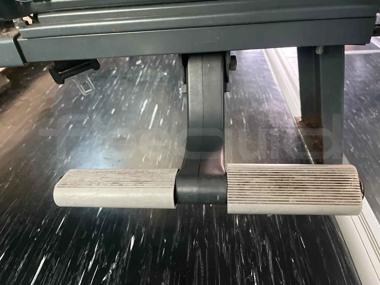 Iveco Irisbus Italia 391E.12.38 - Euro2 - 276Kw - 12MT - footrest detail photo