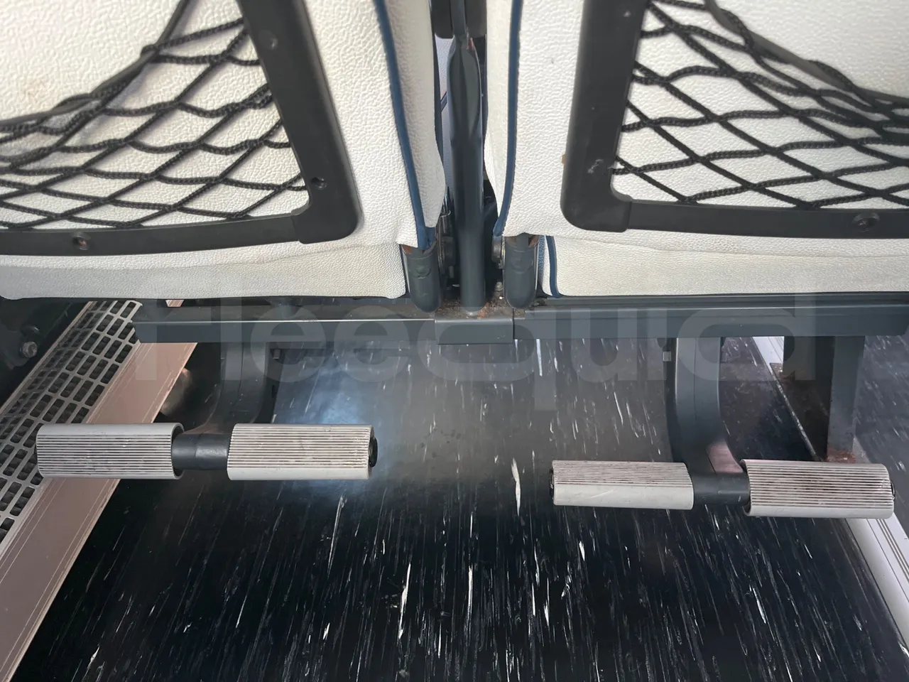 Iveco Irisbus Italia 391E.12.38 - Euro2 - 276Kw - 12MT - power outlets detail