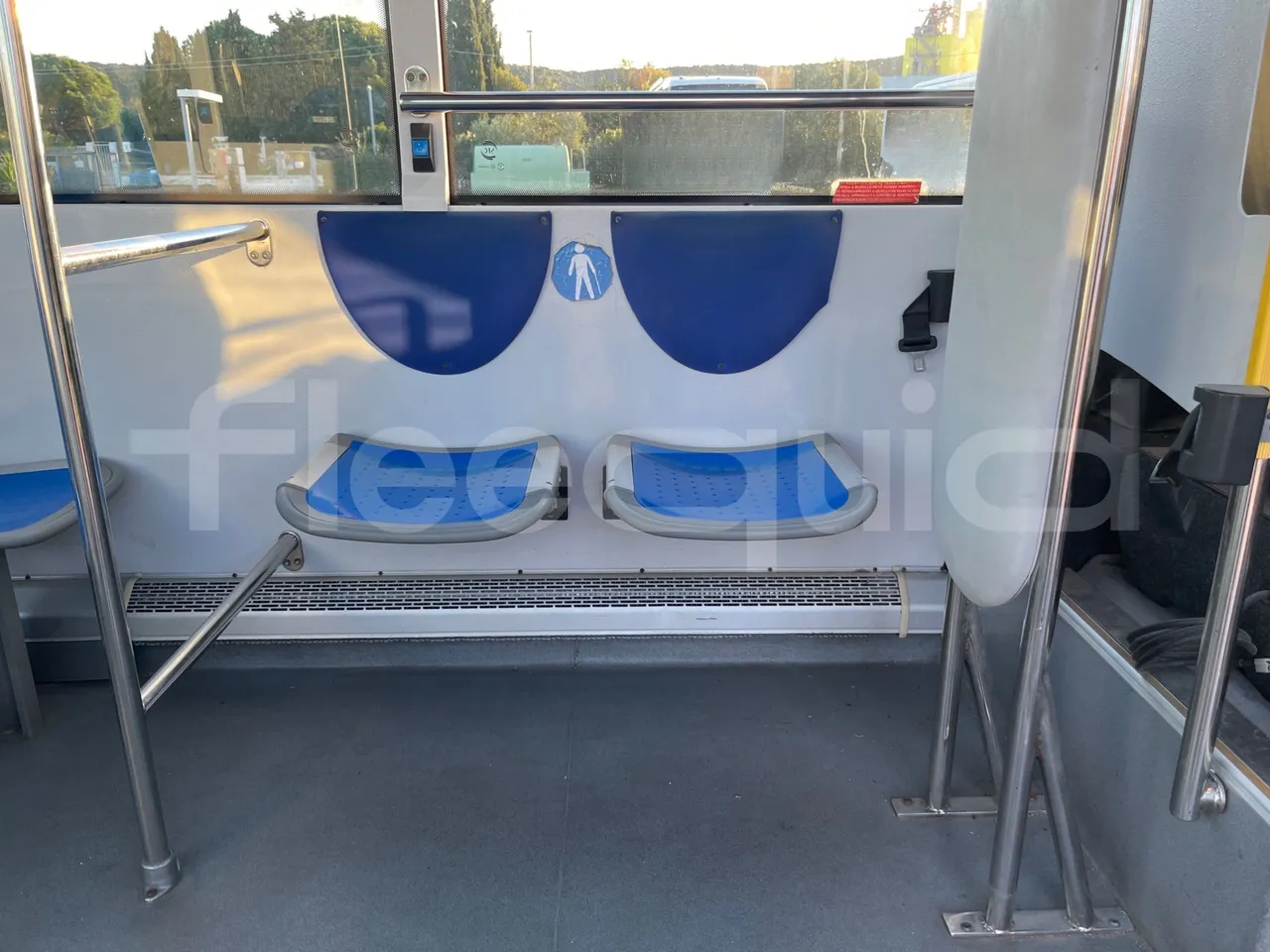 Nomec Stacobus Itineris 60SB - Euro 5 - 107 Kw - 7.230 mt - folding seat photo