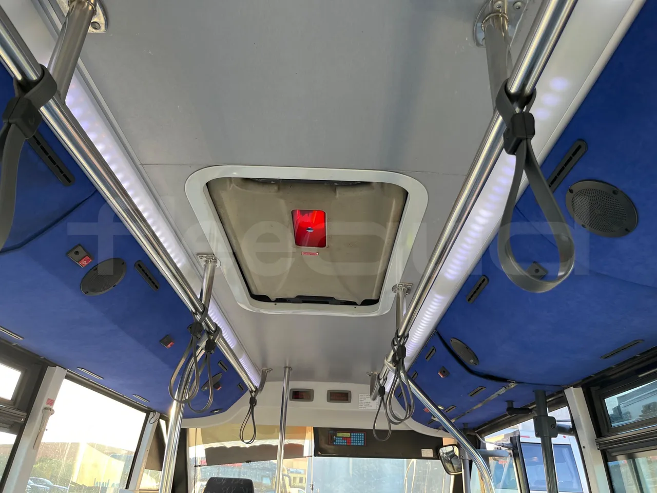 Nomec Stacobus Itineris 60SB - Euro 5 - 107 Kw - 7.230 mt - roof hatch 1