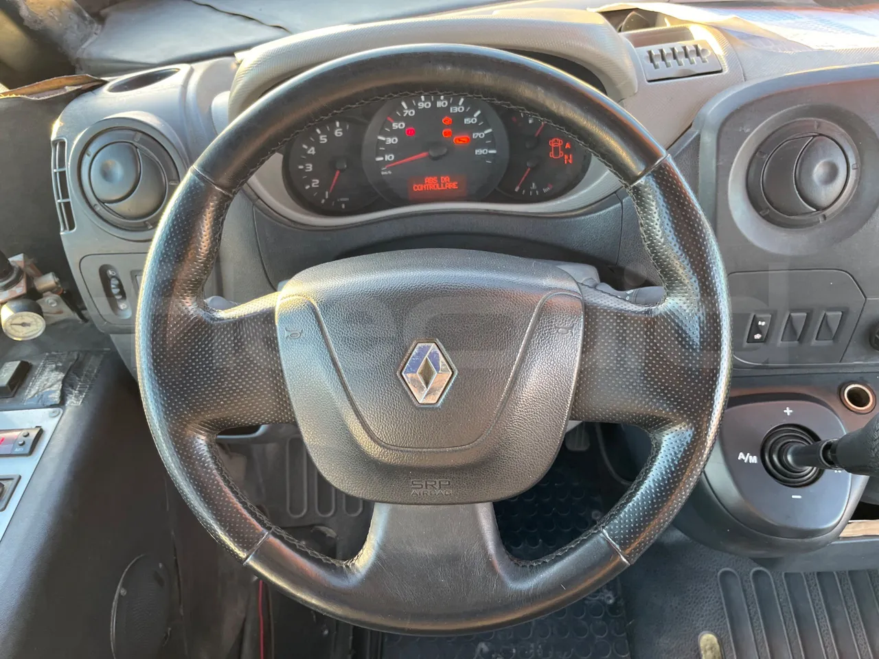 Nomec Stacobus Itineris 60SB - Euro 5 - 107 Kw - 7.230 mt - steering wheel photo