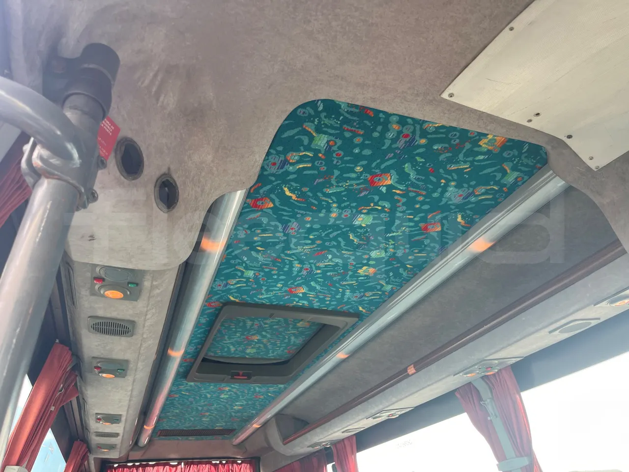 Mercedes-Benz Sprinter AGMB416CDI/ Euro 3 - 115 Kw - 6.977 Mt - camera accessories photo