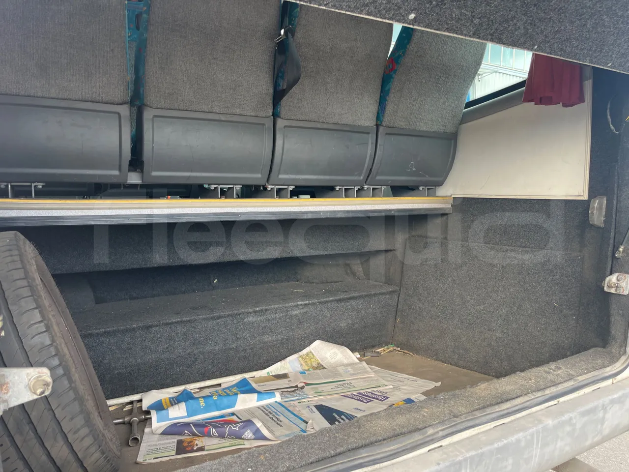 Mercedes-Benz Sprinter AGMB416CDI/ Euro 3 - 115 Kw - 6.977 Mt - internal frame rust check