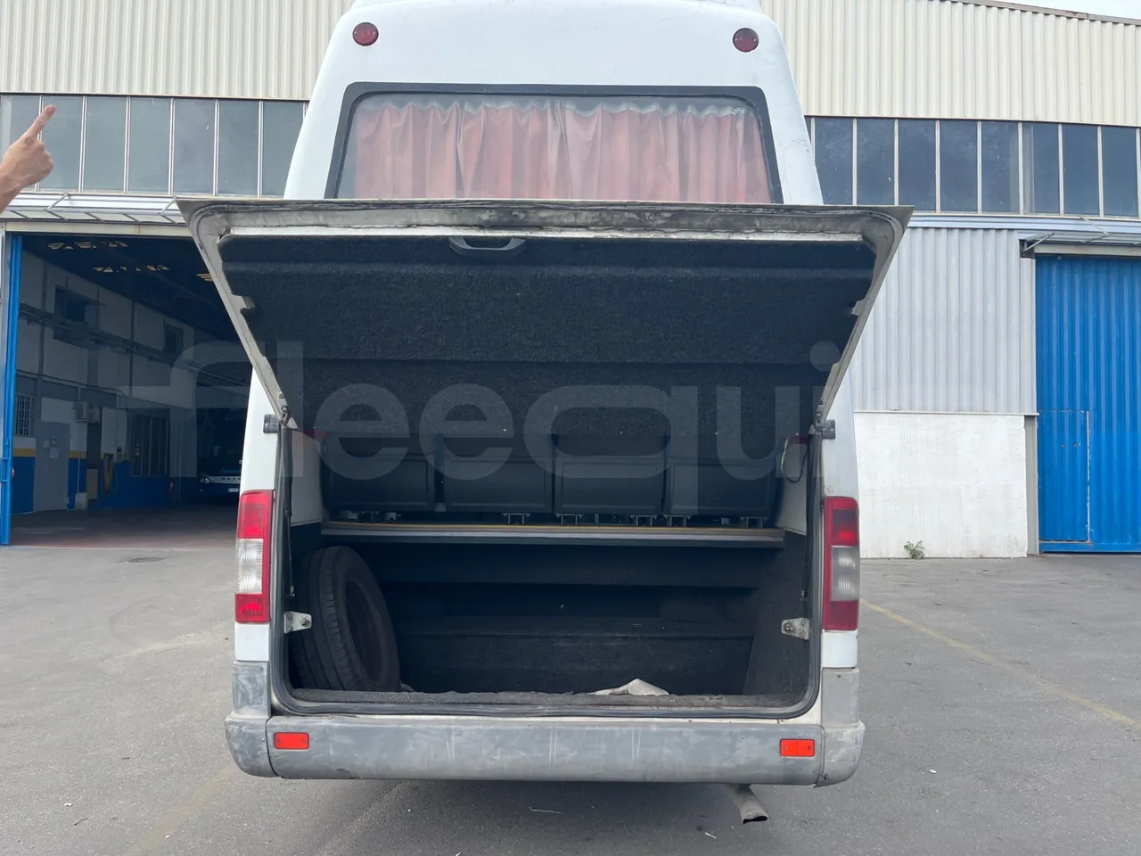 Mercedes-Benz Sprinter AGMB416CDI/ Euro 3 - 115 Kw - 6.977 Mt - luggage rack photo