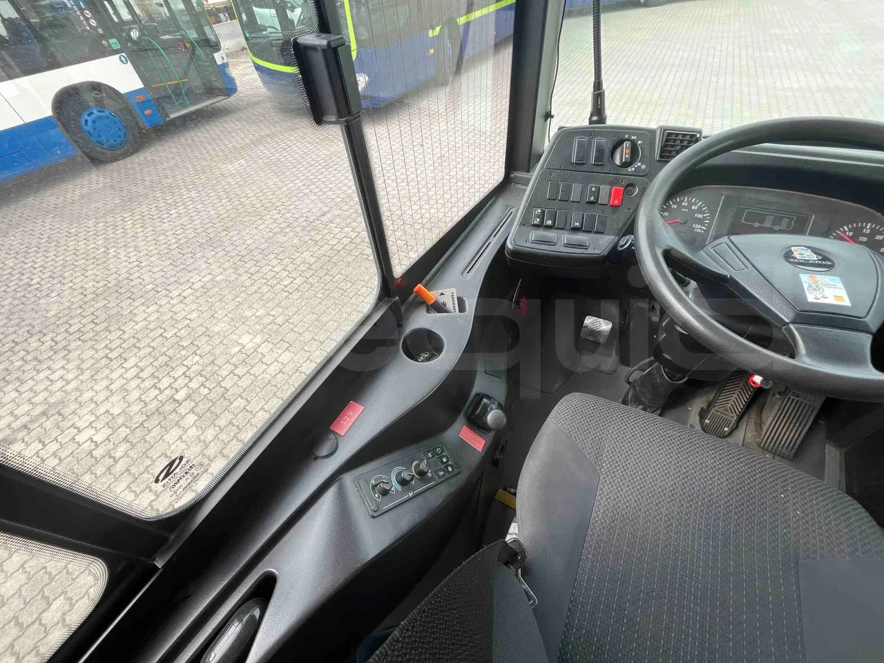 Solaris Interurbino - onboard devices 1