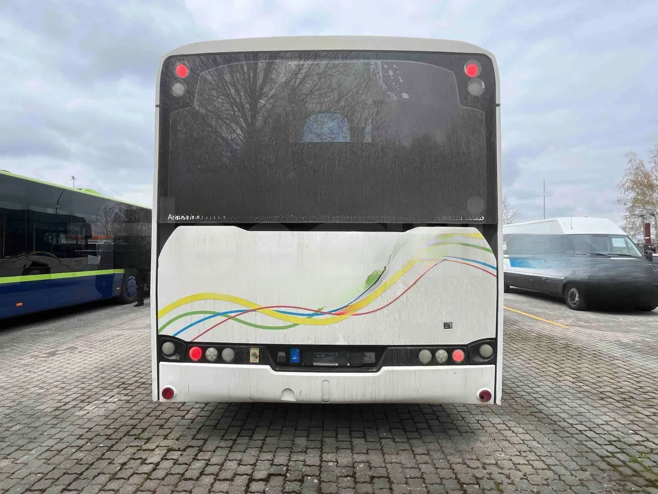 Solaris Interurbino - rear hatch closed