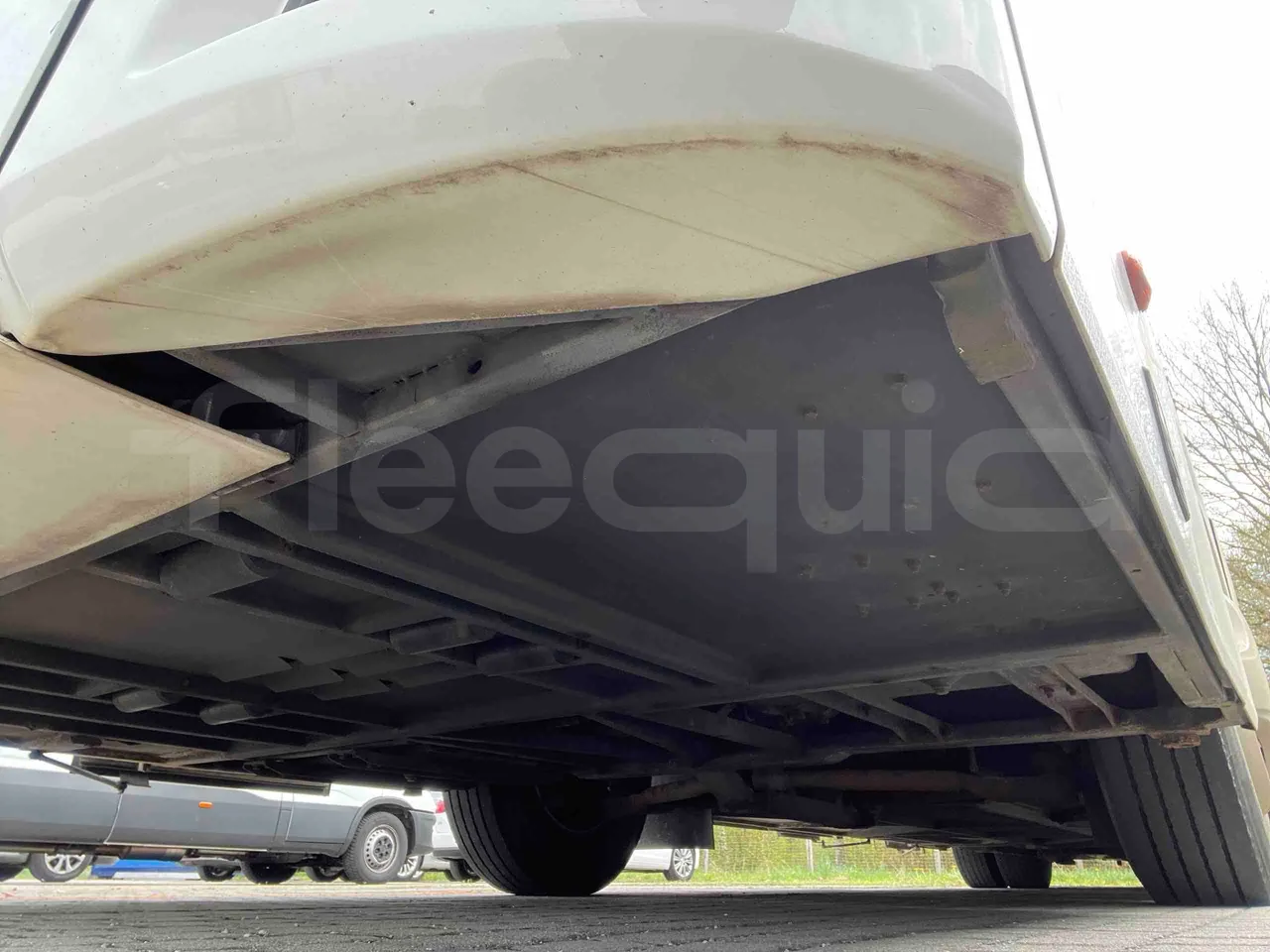 Solaris Interurbino - front axle central
