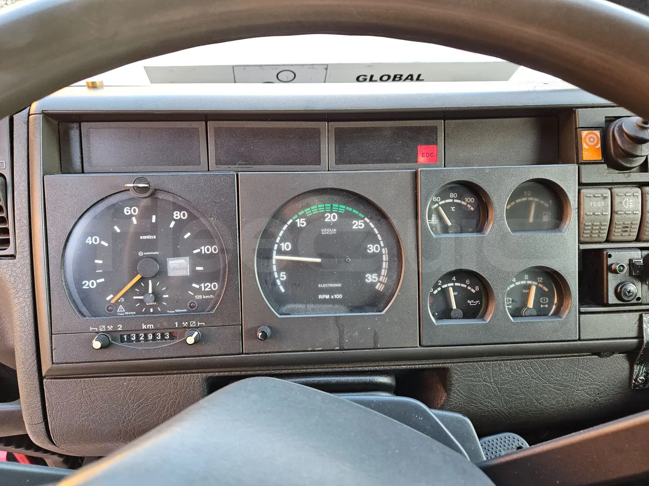 Iveco Mago2 CC80E - Euro 3 -130kW - 8.8 mt - dashboard lights on