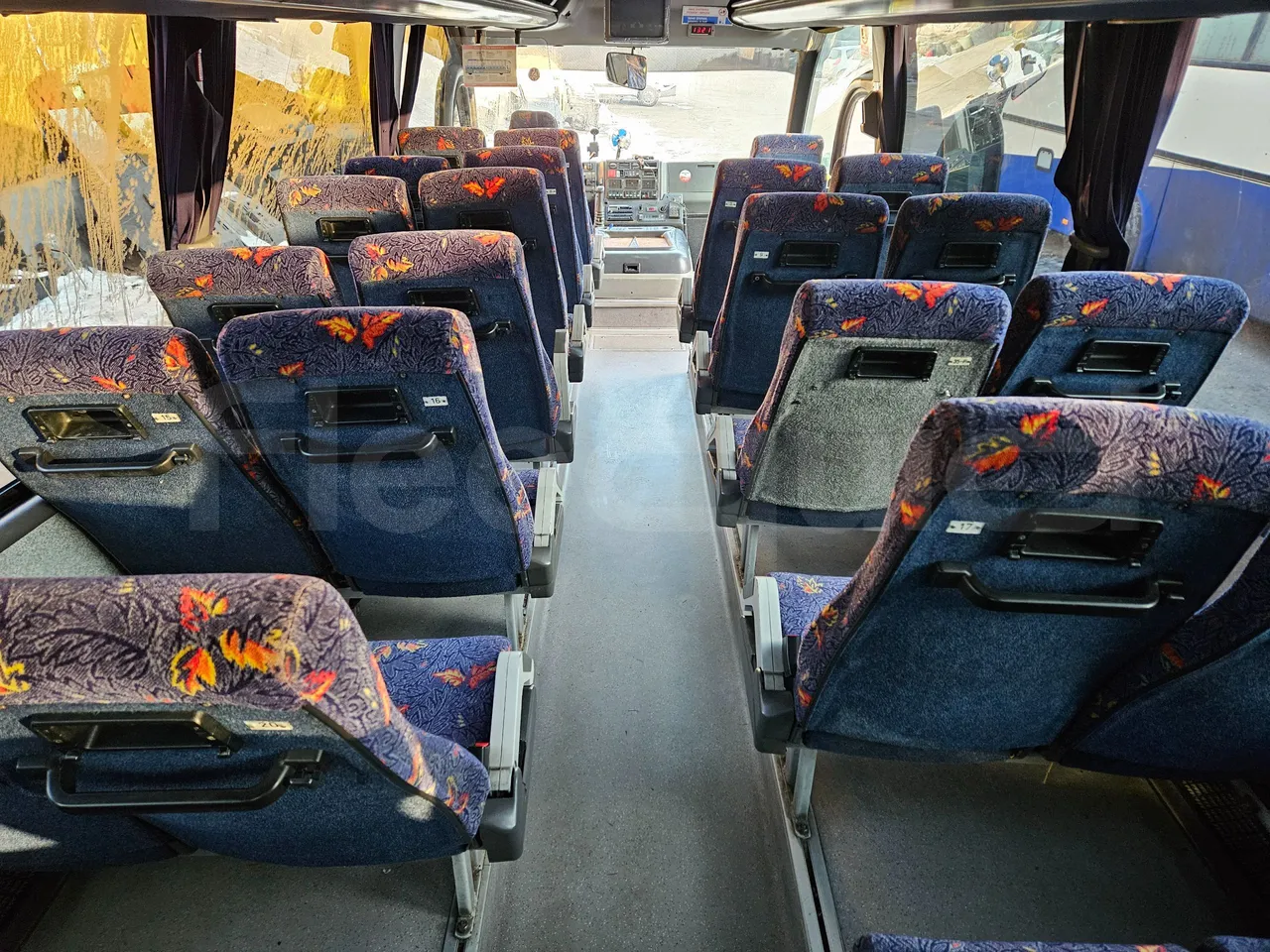 Iveco Mago2 CC80E - Euro 3 -130kW - 8.8 mt - forward view all seats last row height