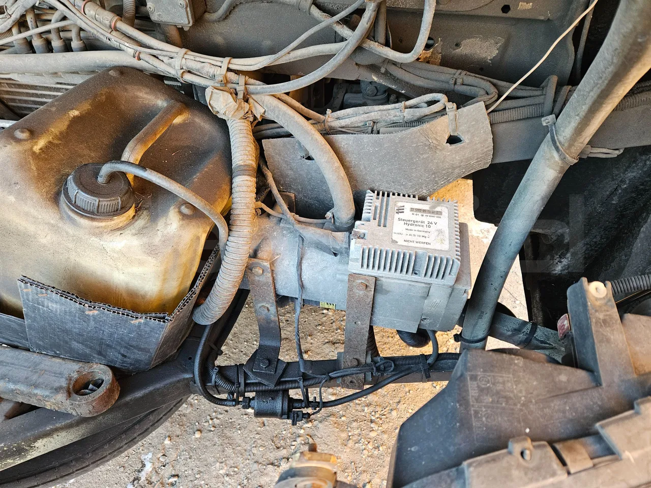 Iveco Mago2 CC80E - Euro 3 -130kW - 8.8 mt - preheater webasto photo