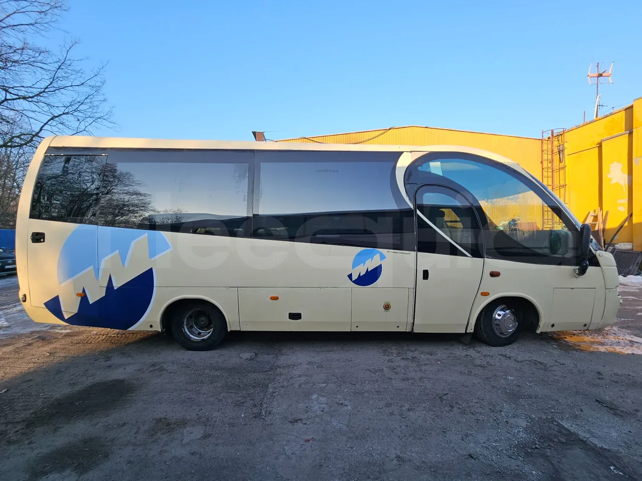 Iveco Mago2 CC80E - Euro 3 -130kW - 8.8 mt - right side doors closed