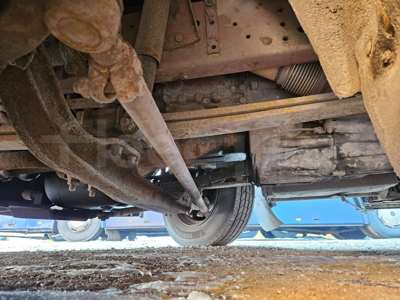 Iveco Mago2 CC80E - Euro 3 -130kW - 8.8 mt - front axle left side